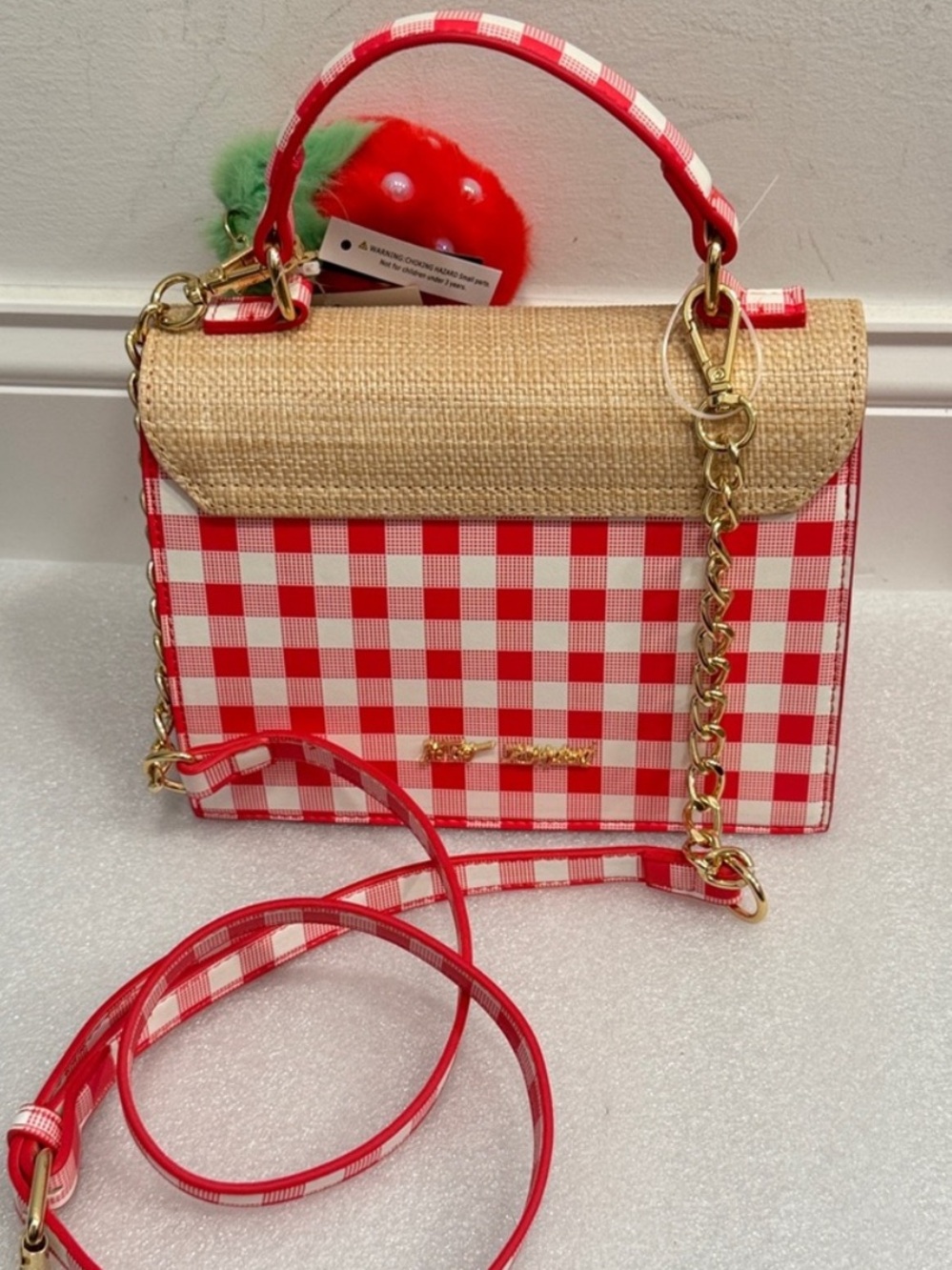 BETSEY Johnson strawberry gingham straw Crossbody bag NWT Red white picnic - Picture 5 of 13